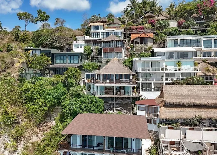 Bingin Glasshouse Uluwatu (Bali)
